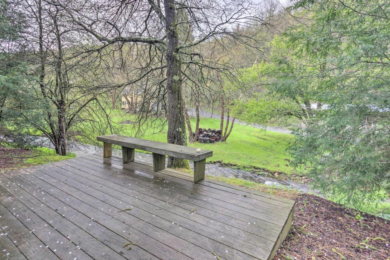 Upscale Rustic Duplex On Stream, Near 블로잉 롹 외부 사진